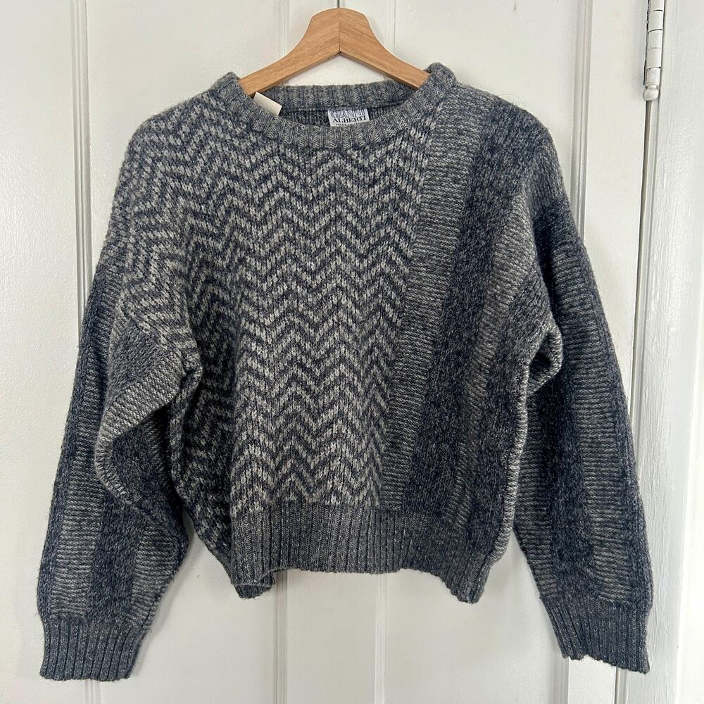 Vintage 90s Italian Wool Blend Boxy Gray Sweater Women’s Size M
